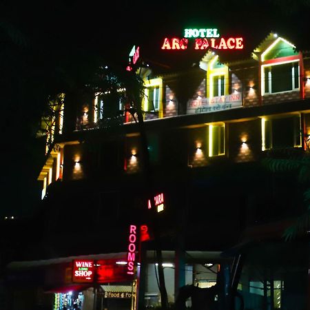 Hotel Arc Palace Bhiwandi Екстер'єр фото