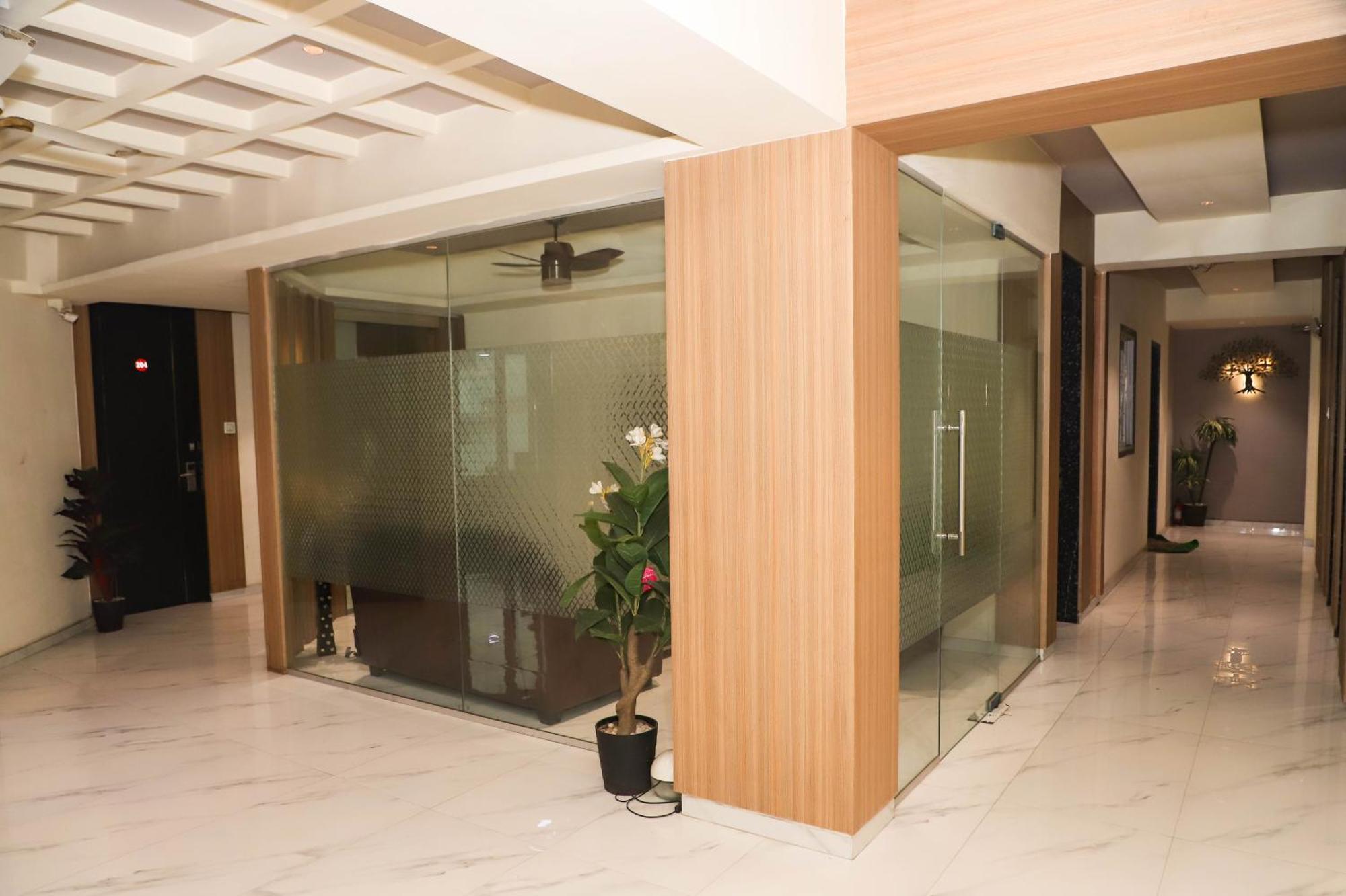 Hotel Arc Palace Bhiwandi Екстер'єр фото