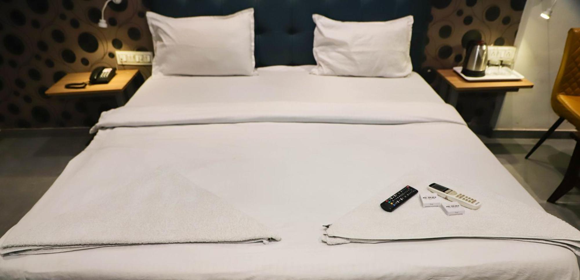 Hotel Arc Palace Bhiwandi Екстер'єр фото